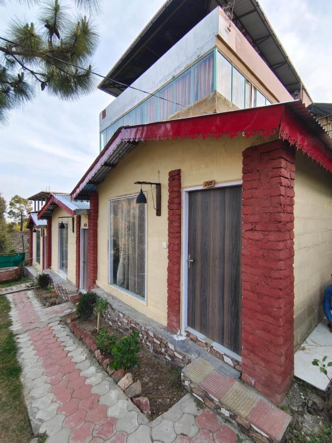 Little Heart Resort Chail Exteriér fotografie