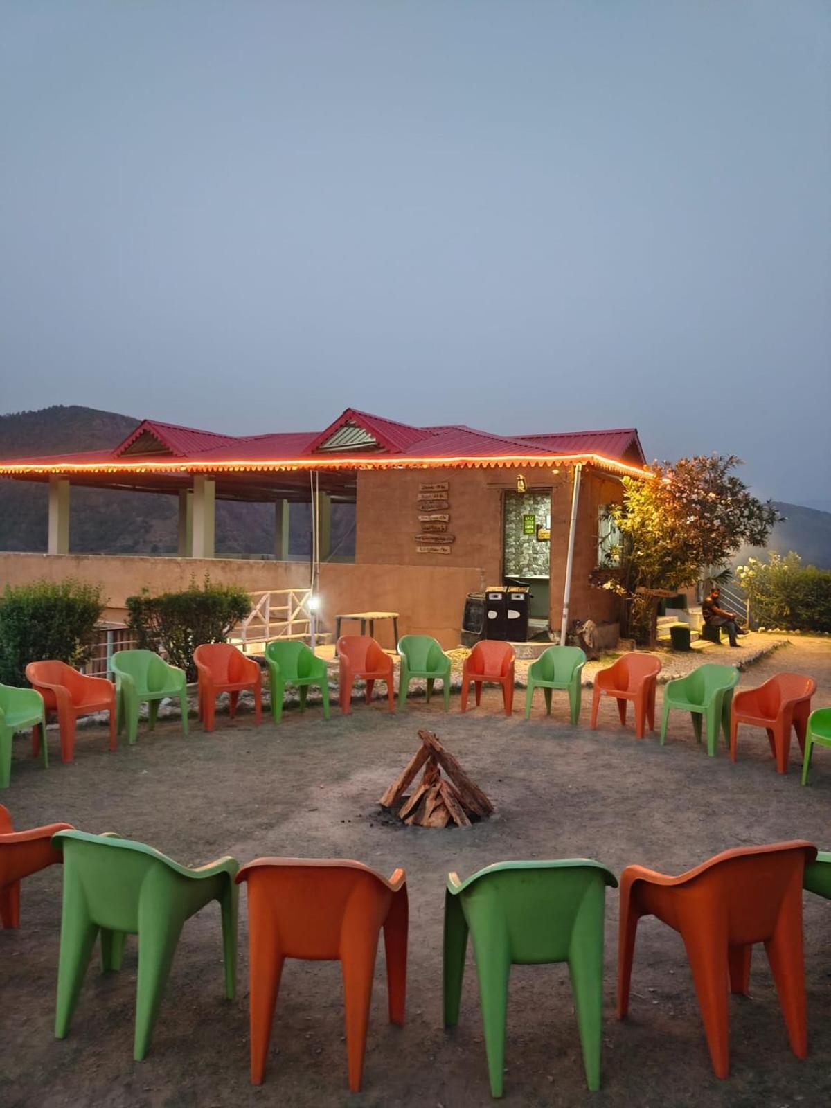 Little Heart Resort Chail Exteriér fotografie